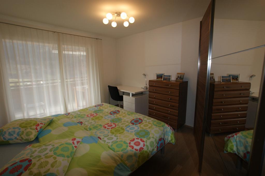Ferienwohnung Haus Rufinis Klosters-Serneus Exterior foto
