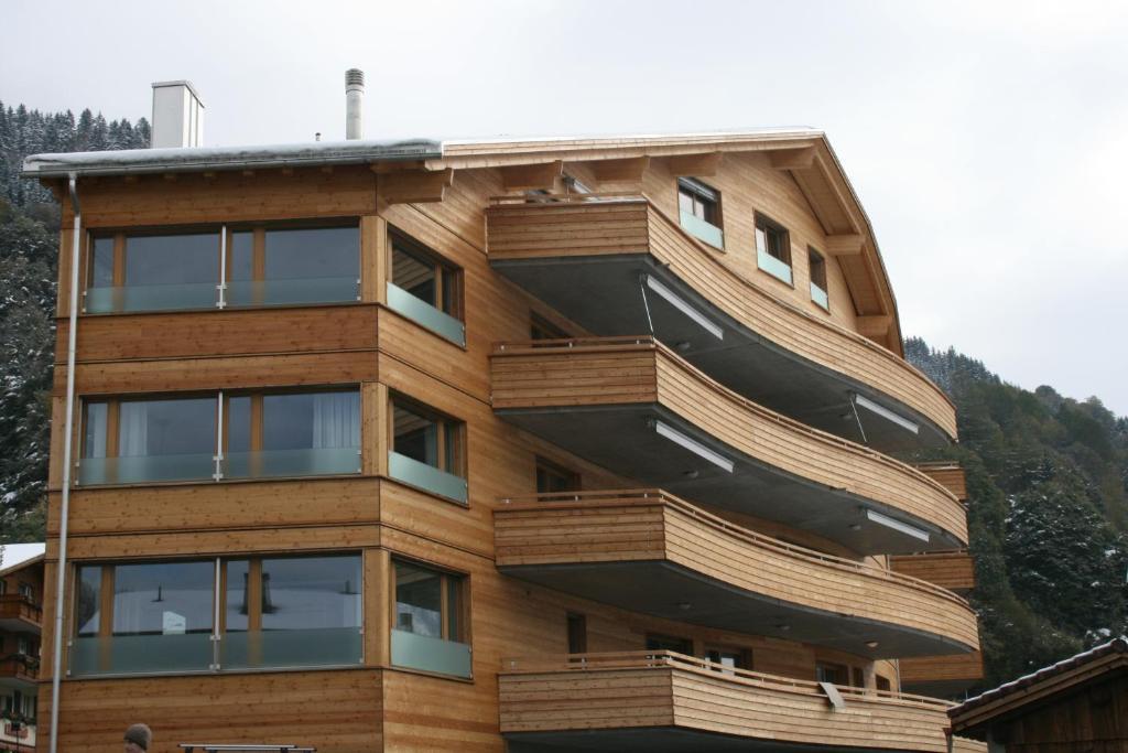 Ferienwohnung Haus Rufinis Klosters-Serneus Exterior foto